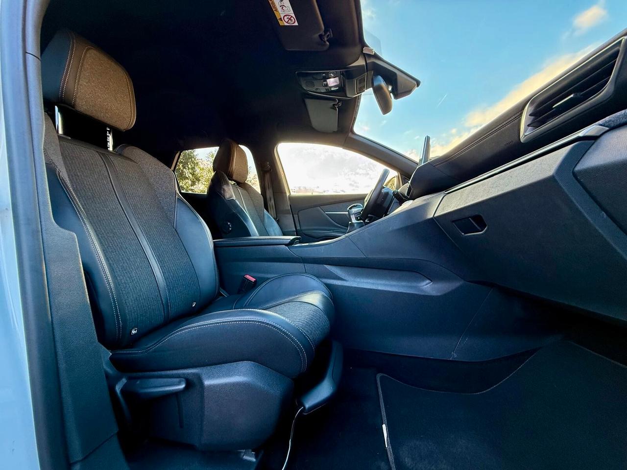 PEUGEOT 3008 BLUEHDi 120 S&S GT LINE