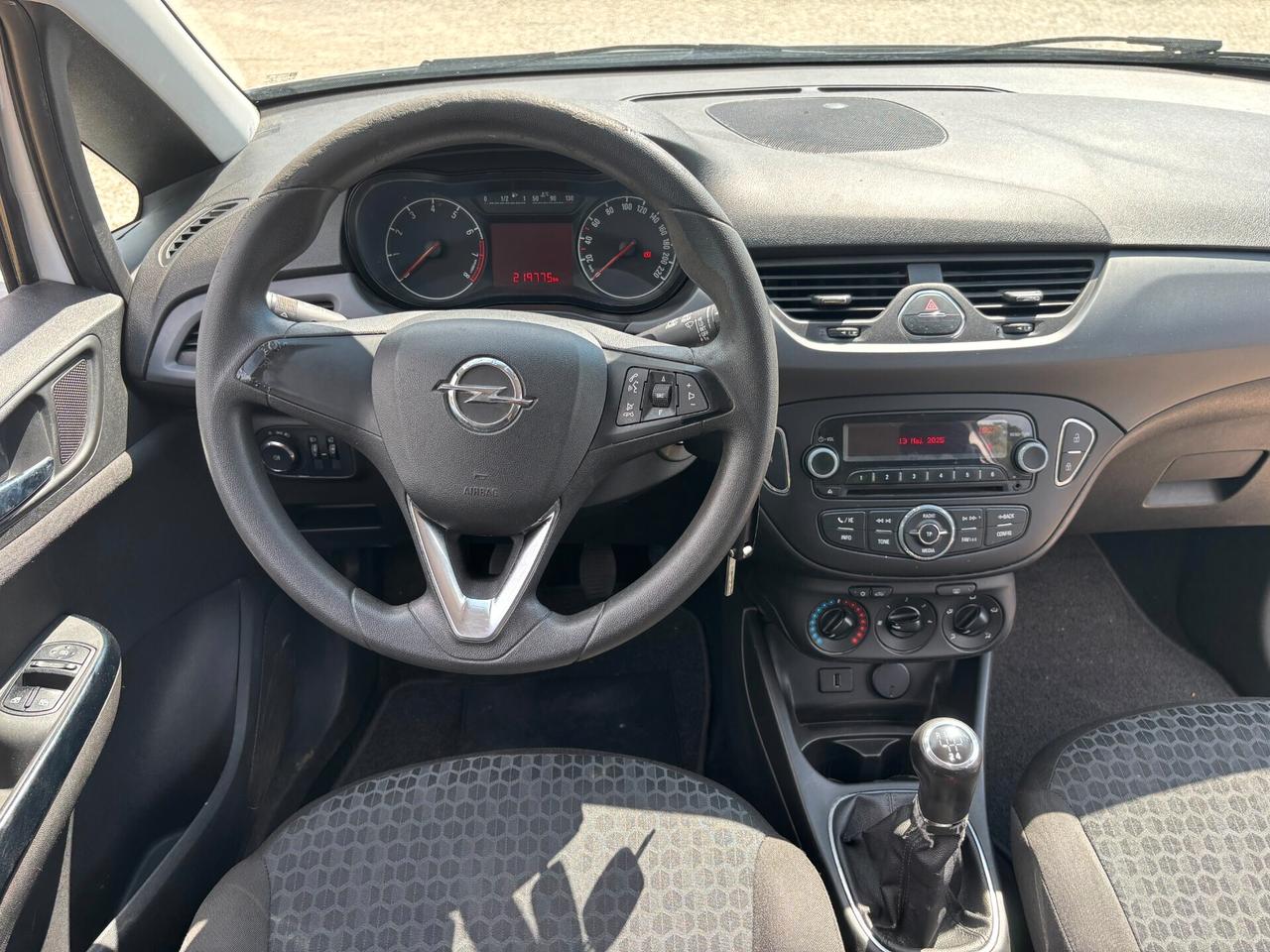 Opel Corsa 1.2 3 porte b-color