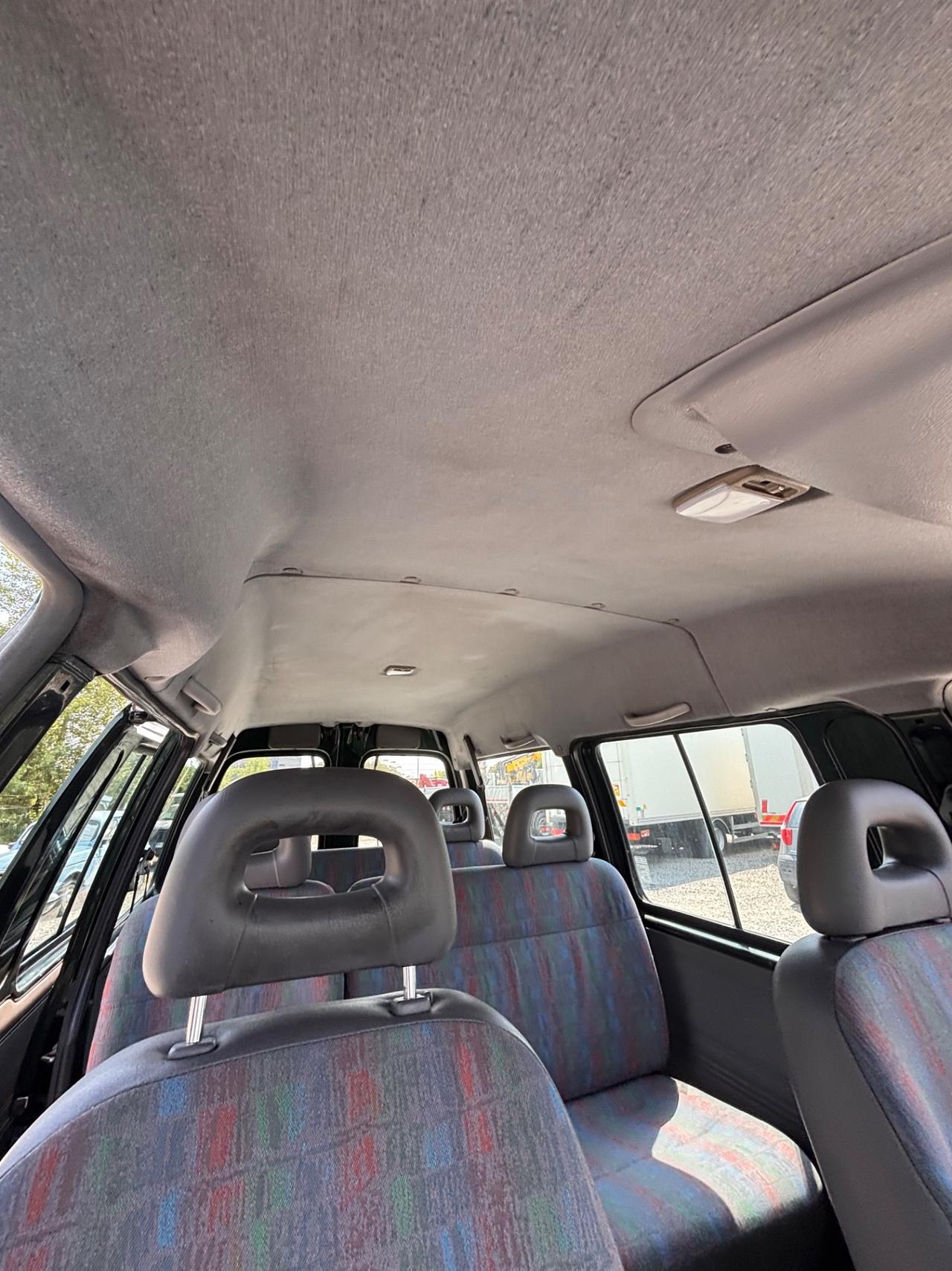 Nissan Vanette 2.3 diesel aspirato 8 posti