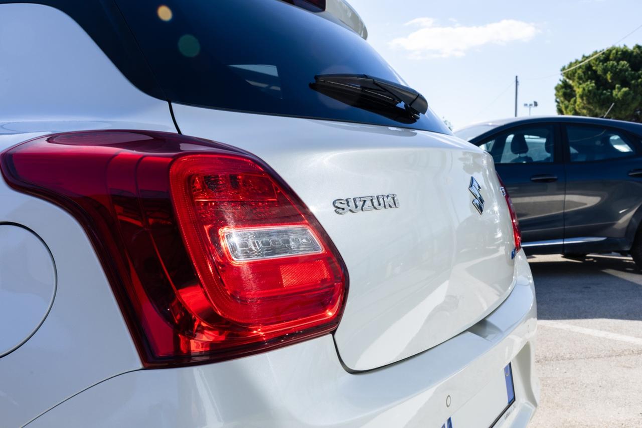 SUZUKI SWIFT 1.2 HYBRID TOP AUTOMATICA – OK NEOPATENTATI
