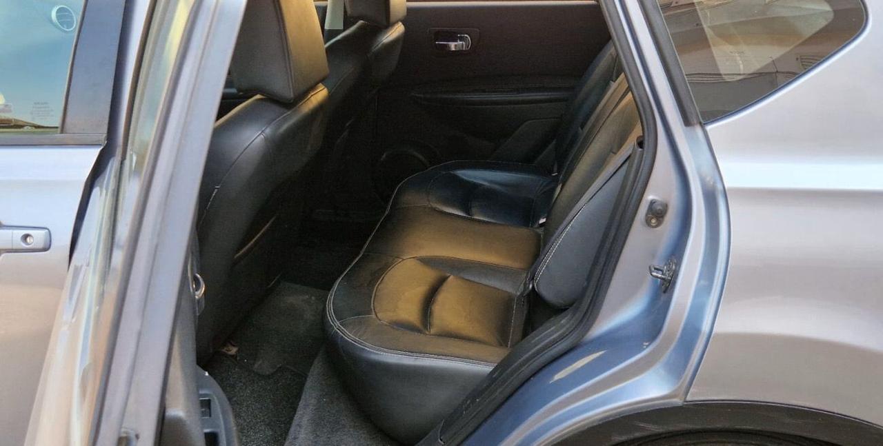 Nissan Qashqai 2.0 Dci 150Cv Gancio Di Traino