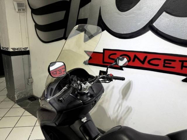 Honda Forza 250 X