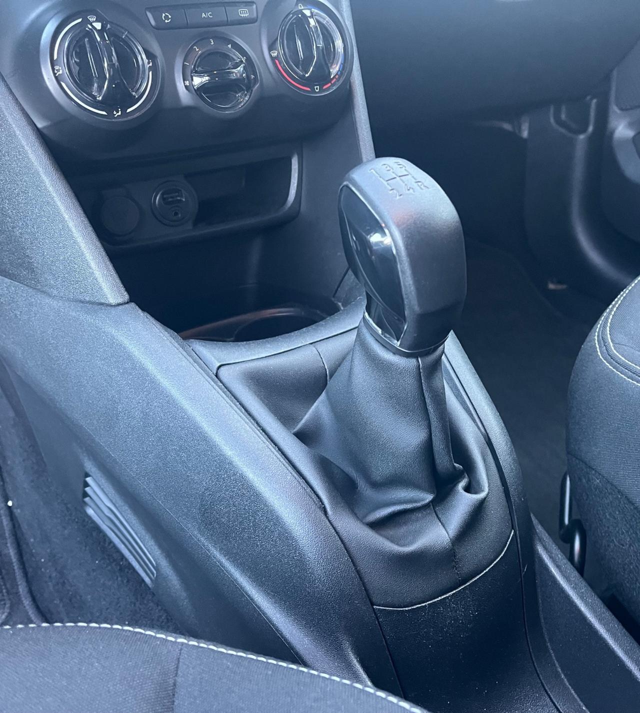 Peugeot 208 BlueHDi 75 3 porte Allure-Km140000-