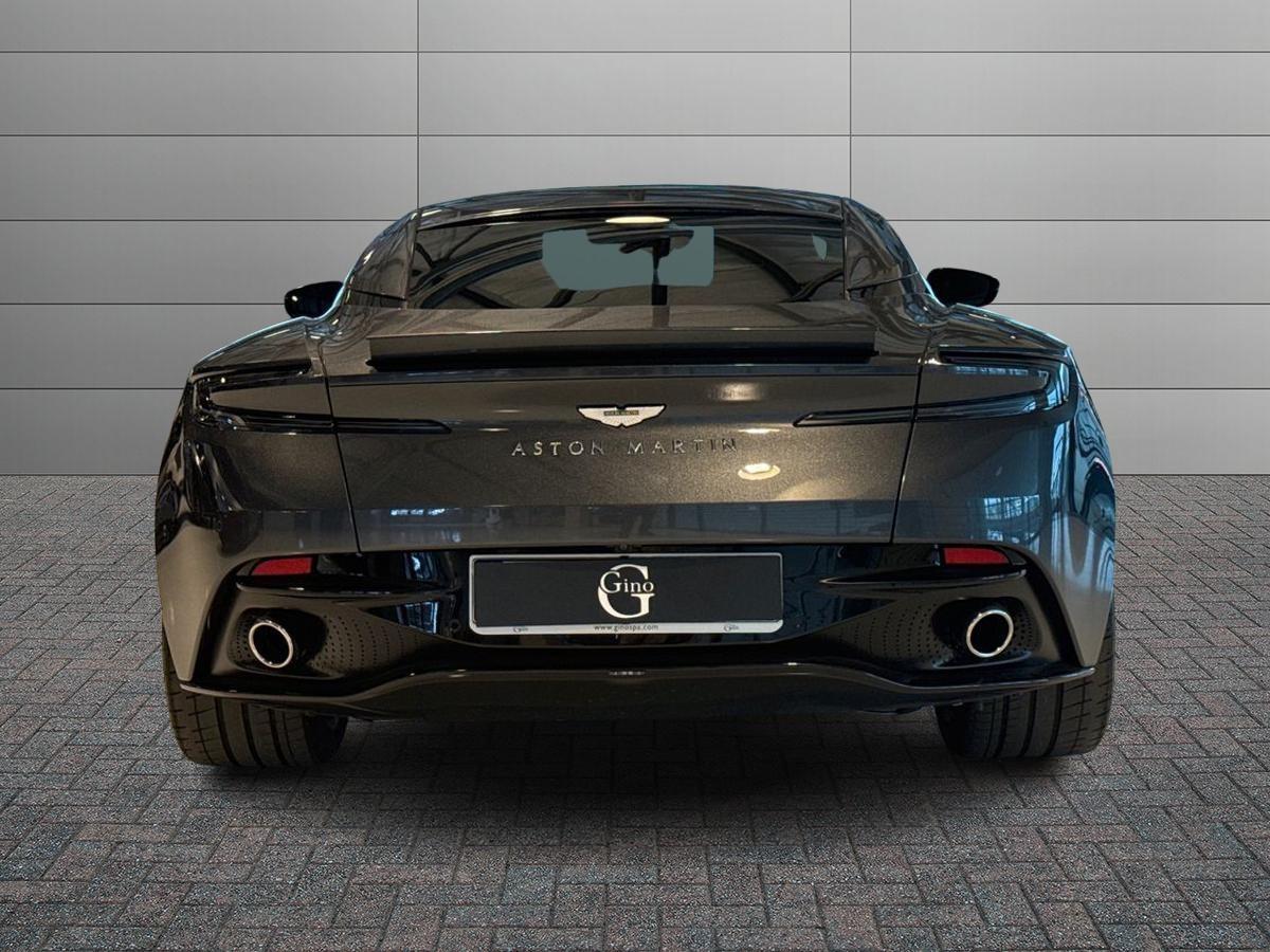 ASTON MARTIN DB11 Coupe 4.0 V8 auto