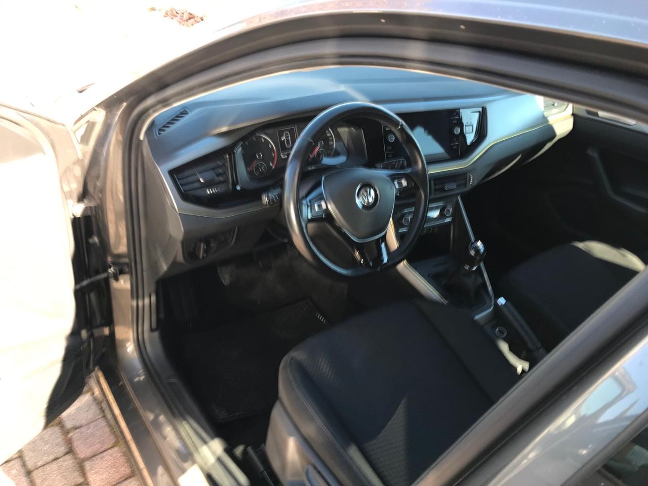 Volkswagen Polo VI 5p 1.0 evo Comfortline 80cv AppCarPlay