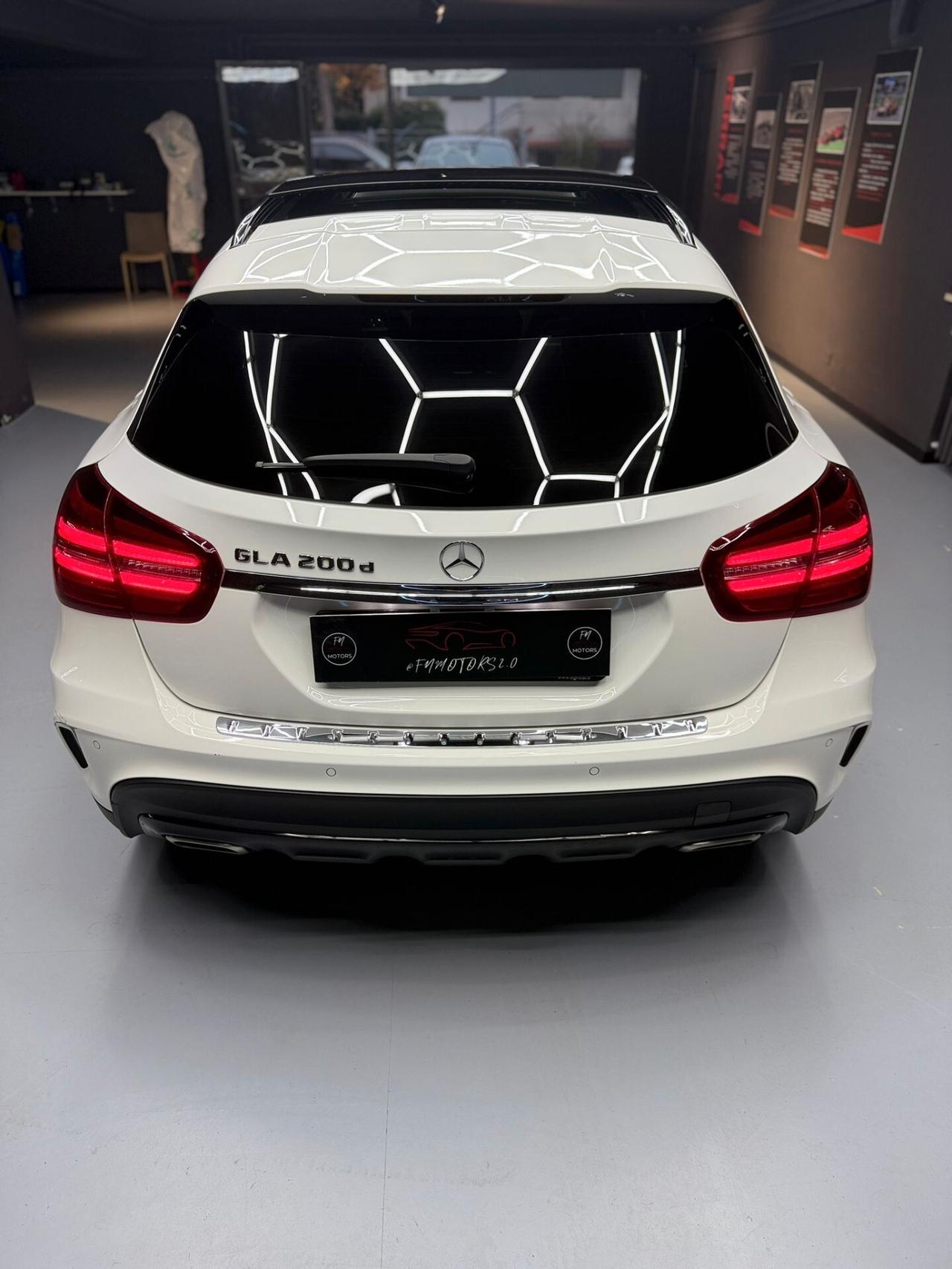 Mercedes-benz GLA 200 d Automatic Premium night edition