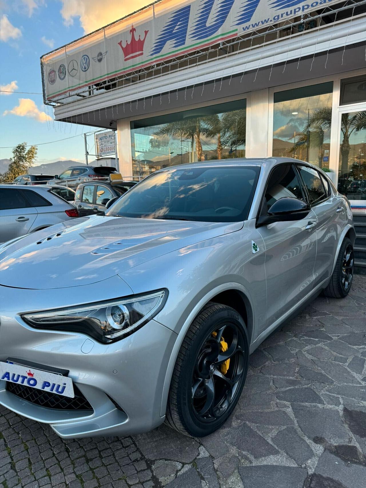 Alfa Romeo Stelvio 2.9 Bi-Turbo V6 510 CV AT8 Quadrifoglio