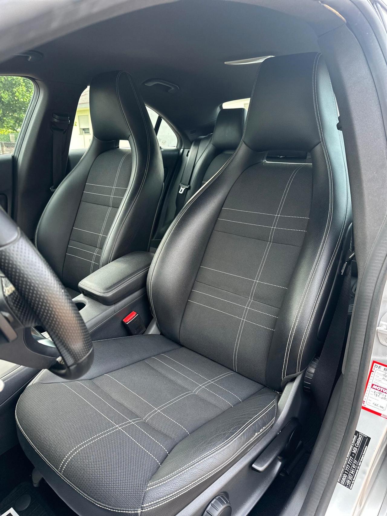 Mercedes-benz CLA 180 d Automatic Premium NEOPATENTATI