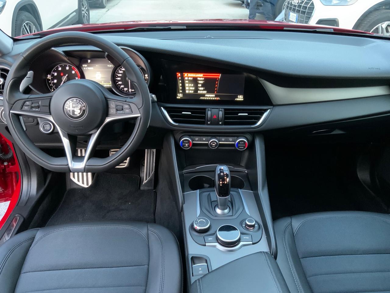 Alfa Romeo Giulia 2.0 Turbo 200 CV AT8 Super