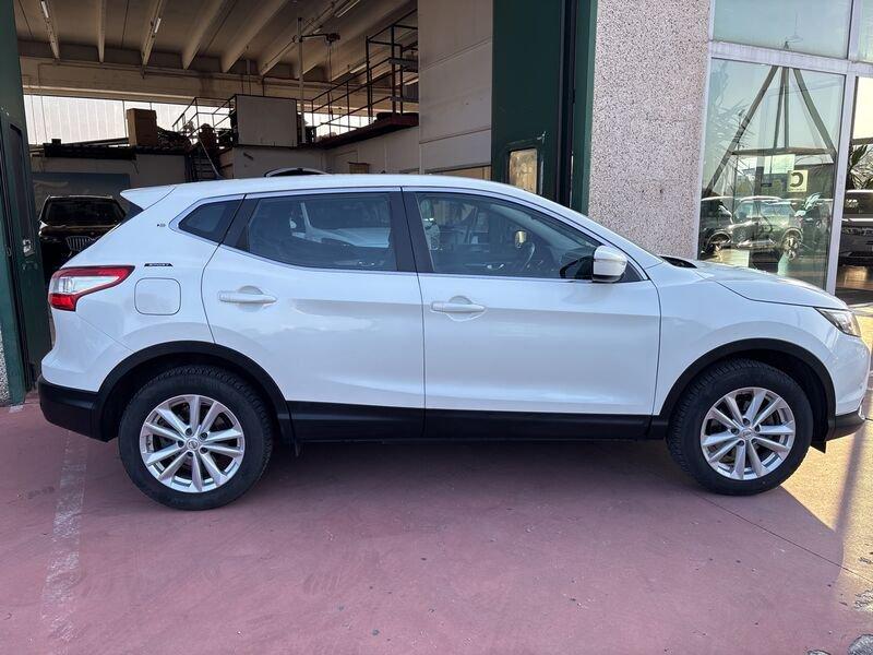 Nissan Qashqai Qashqai 1.6 dCi Acenta