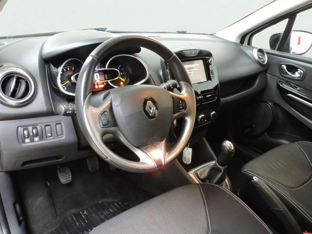 RENAULT Clio 1.2 75CV 5 porte Live