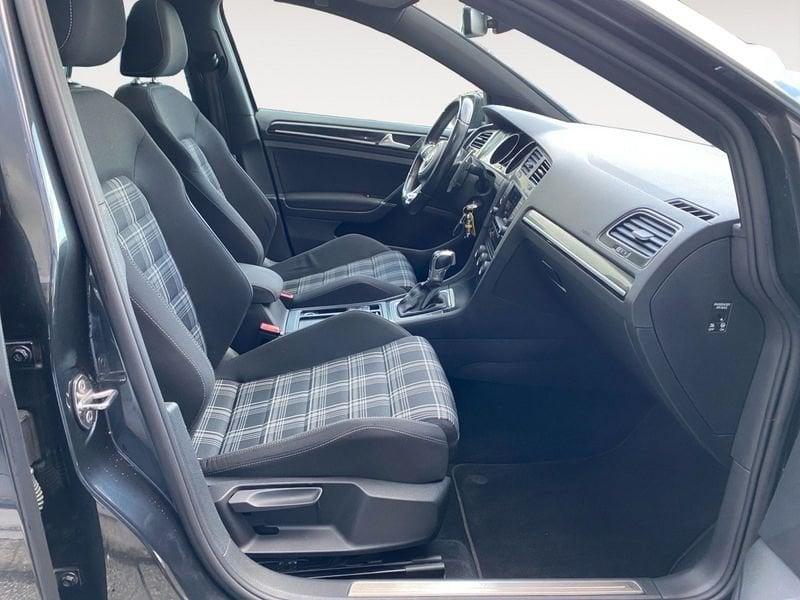 Volkswagen Golf Golf GTD 2.0 TDI DSG 5p. BlueMotion Technology