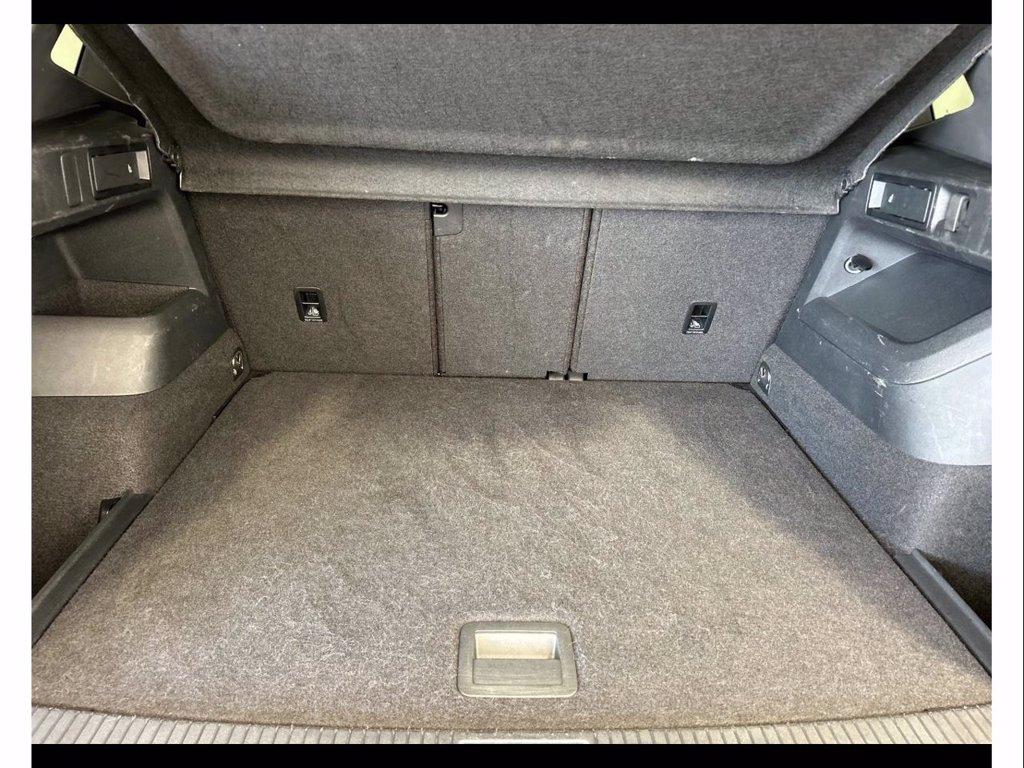 VOLKSWAGEN Tiguan 2.0 tdi r-line 150cv dsg del 2024