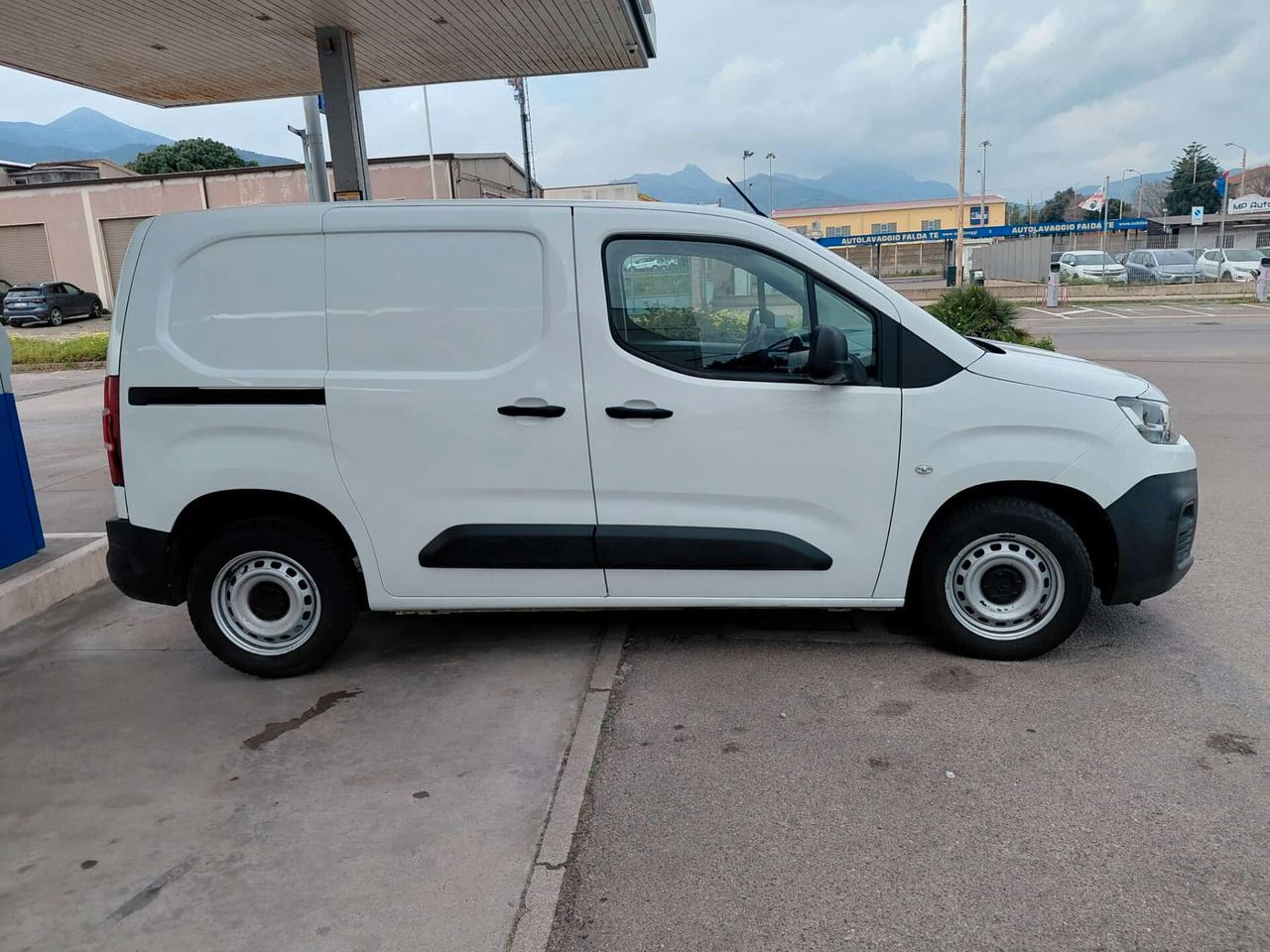 Citroen Berlingo BlueHDi 100 S&S Van