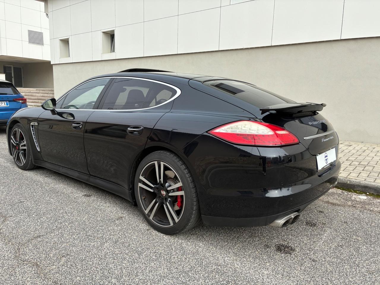 Porsche Panamera 4.8 Turbo