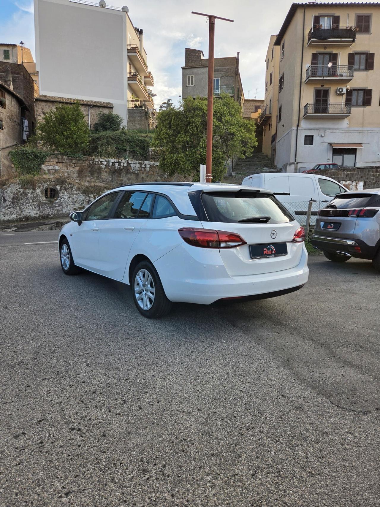 Opel Astra 1.4 Ecotec Sports Tourer Dynamic