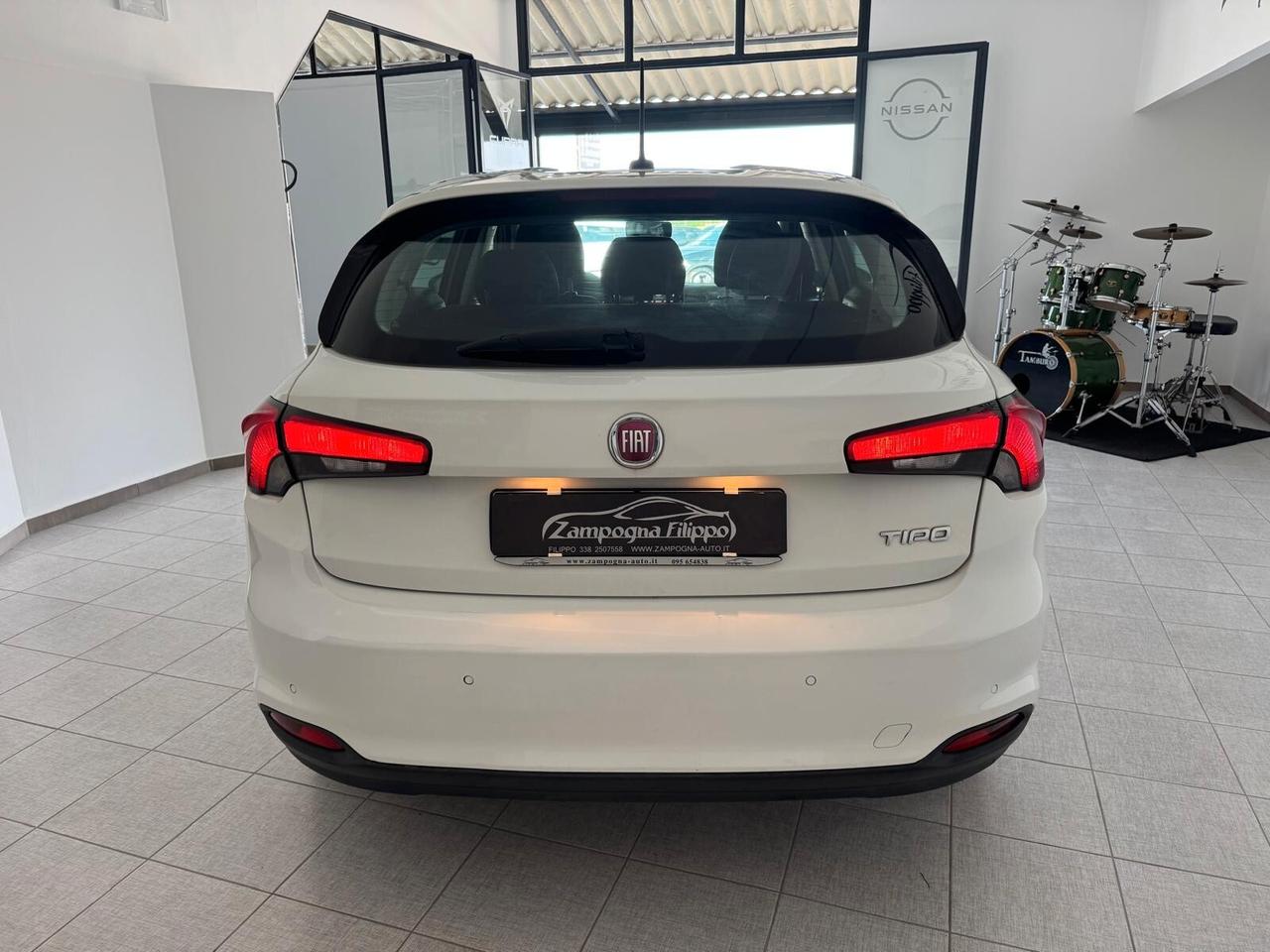 Fiat Tipo 1.3 Mjt 95 cv manuale pari al nuovo