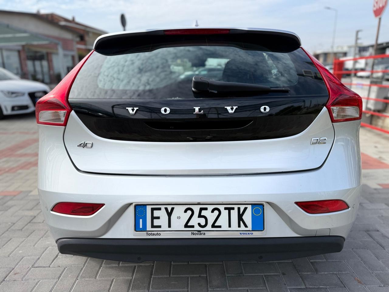 Volvo V40 D2 1.6 Momentum UNICO PROPRIETARIO