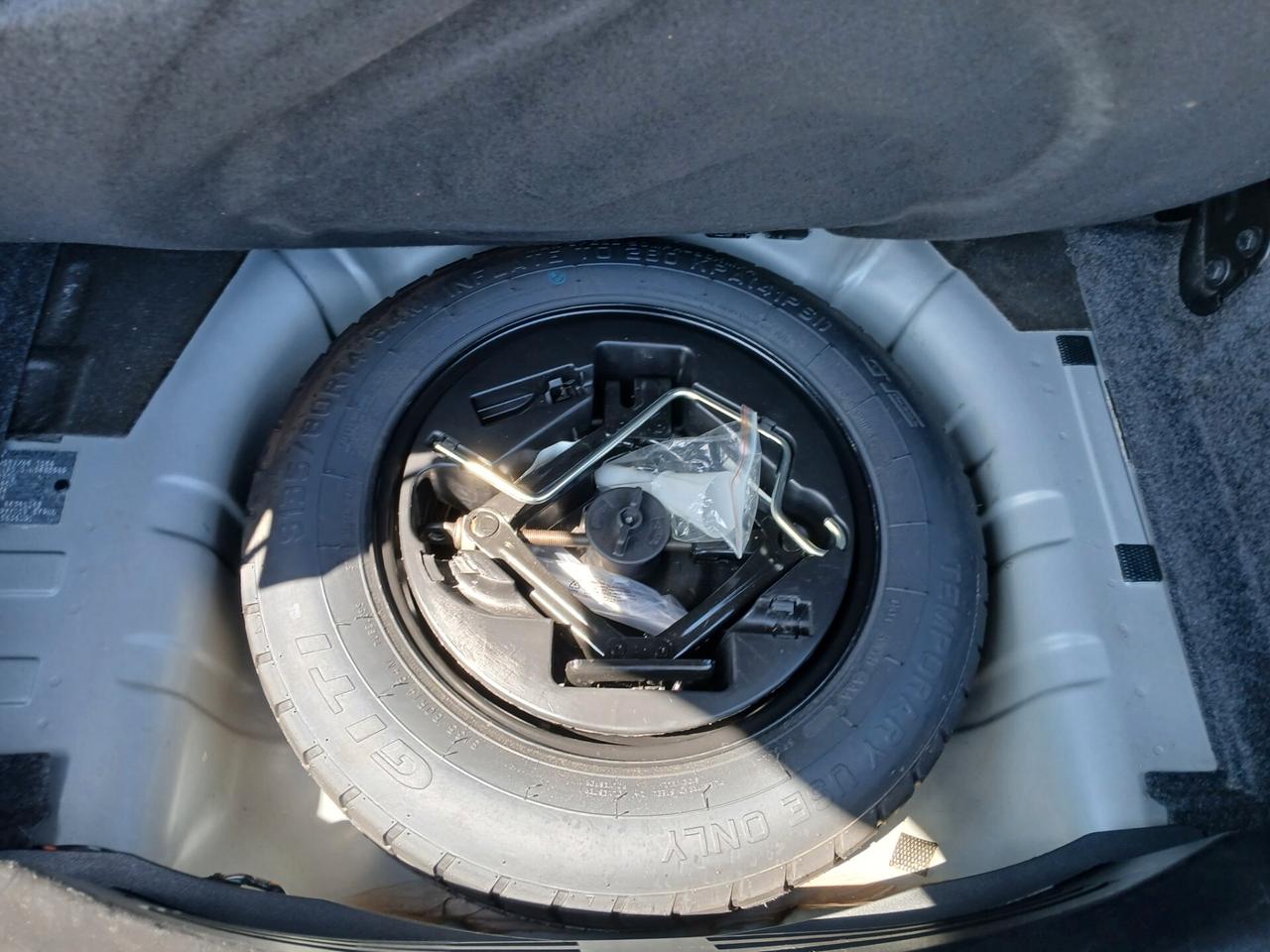 Lancia Ypsilon 1.0 HYBRID 70CV GOLD 2023
