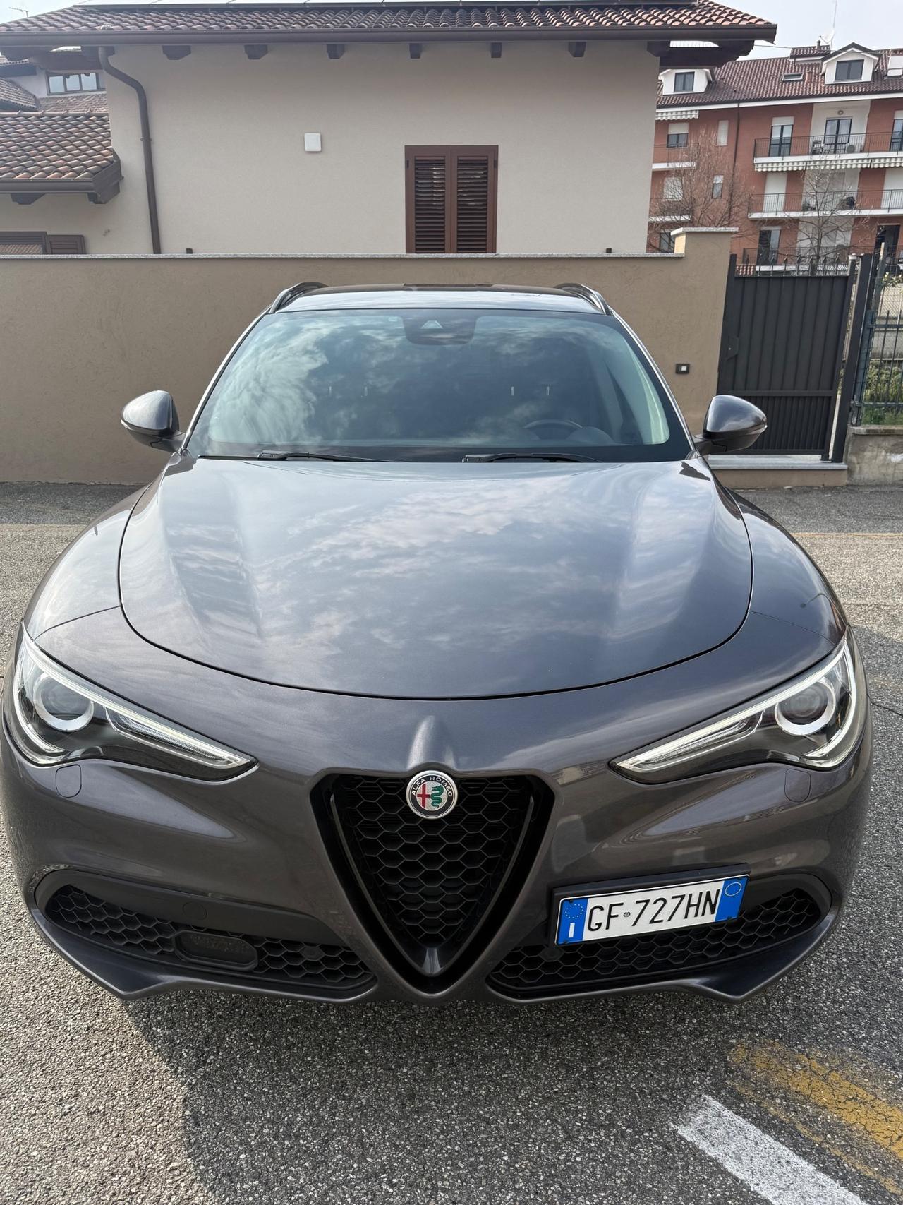 Alfa Romeo Stelvio 2.2 Turbodiesel 190 CV AT8 Q4 Sprint