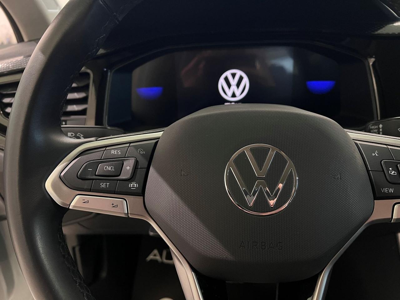 VOLKSWAGEN Polo VI 2022 1.0 tsi Life 95cv