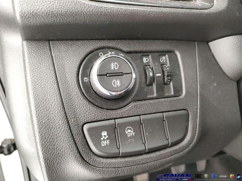 Opel Karl Rocks 1.0 73 CV