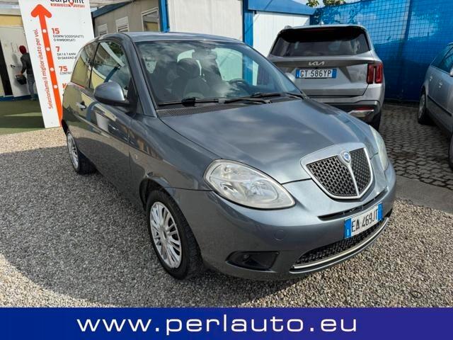 Lancia Ypsilon 1.2 Versus