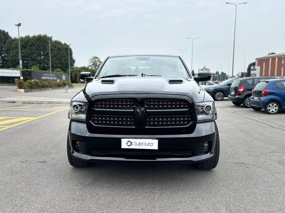 Ram Ram 1500 4x4 5.7 V8 Quad Cab MB Sport 395cv at8