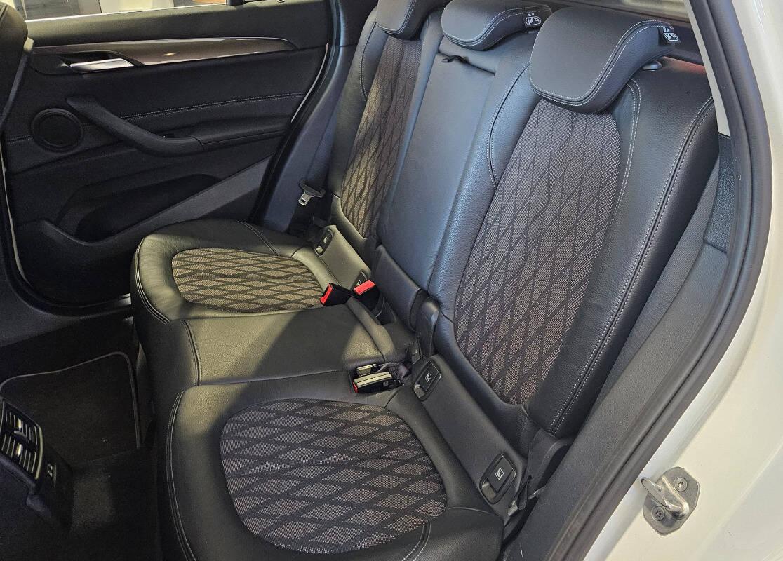 BMW X1 Sdrive18d xLine auto