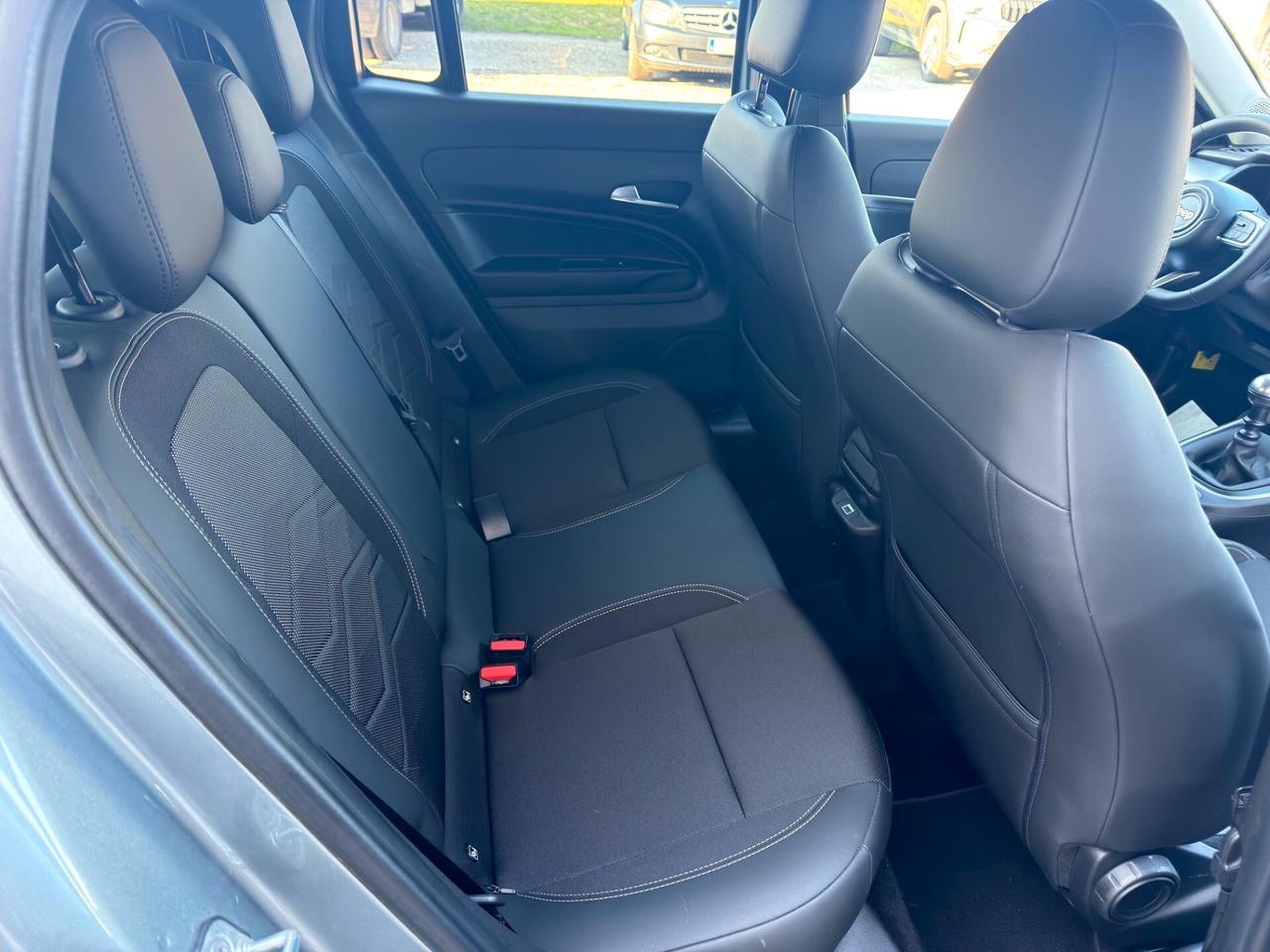 Jeep Avenger 1.2 Turbo 100 CV Summit