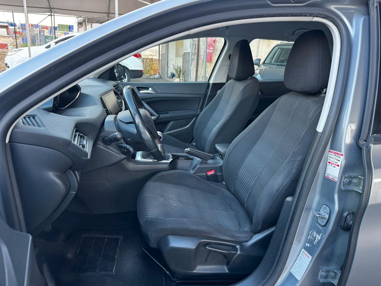 Peugeot 308 1.6 e-HDi 115 CV Stop&Start Active