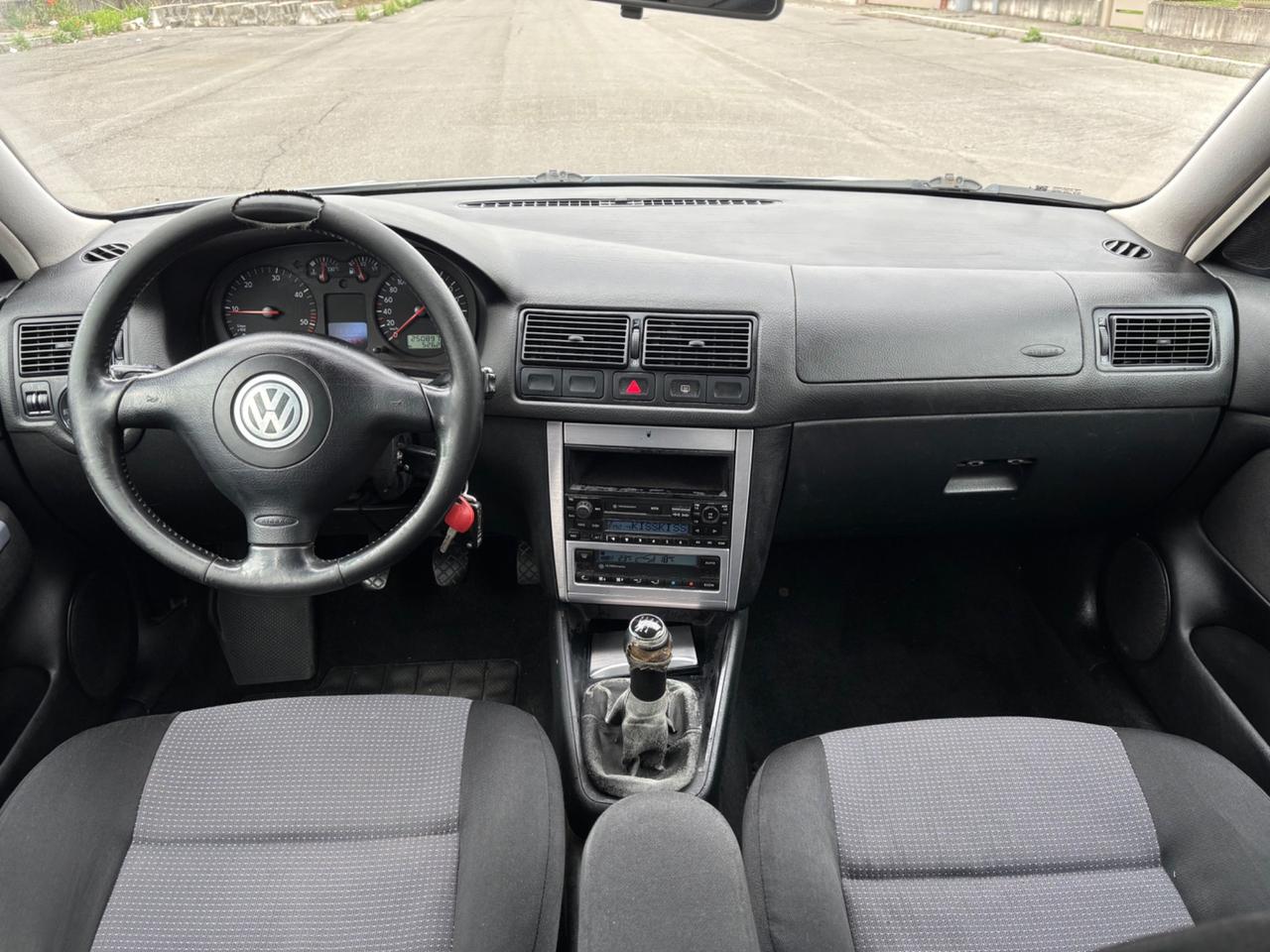 Volkswagen Golf 1.9 TDI/101 CV UNICO PROPRIETARIO