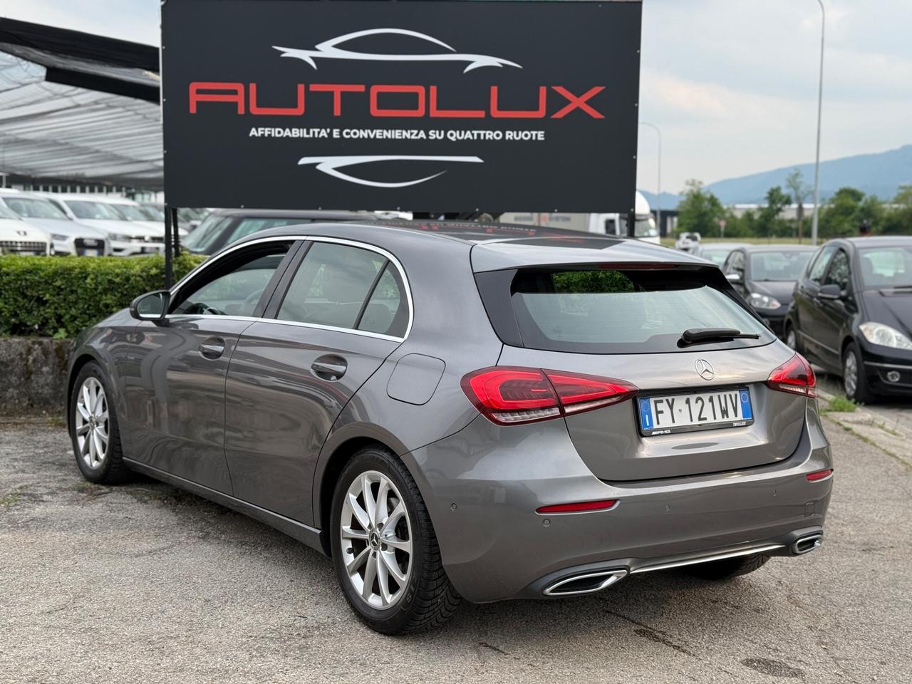 Mercedes-benz A 180BENZINA Automatic Premium NEOPATENTATI