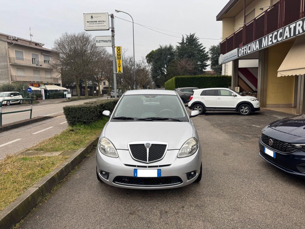 LANCIA - Ypsilon - 1.2 Argento