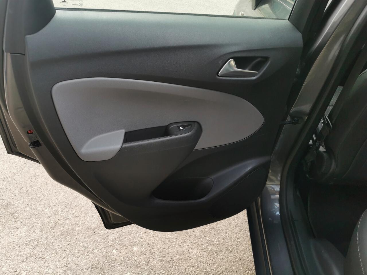 Opel Crossland 1.5 ECOTEC D 120cv aut. Advance IVA DETRAIBILE