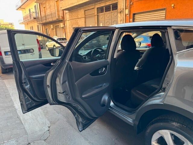 Nissan Qashqai 1.5 dCi Acenta