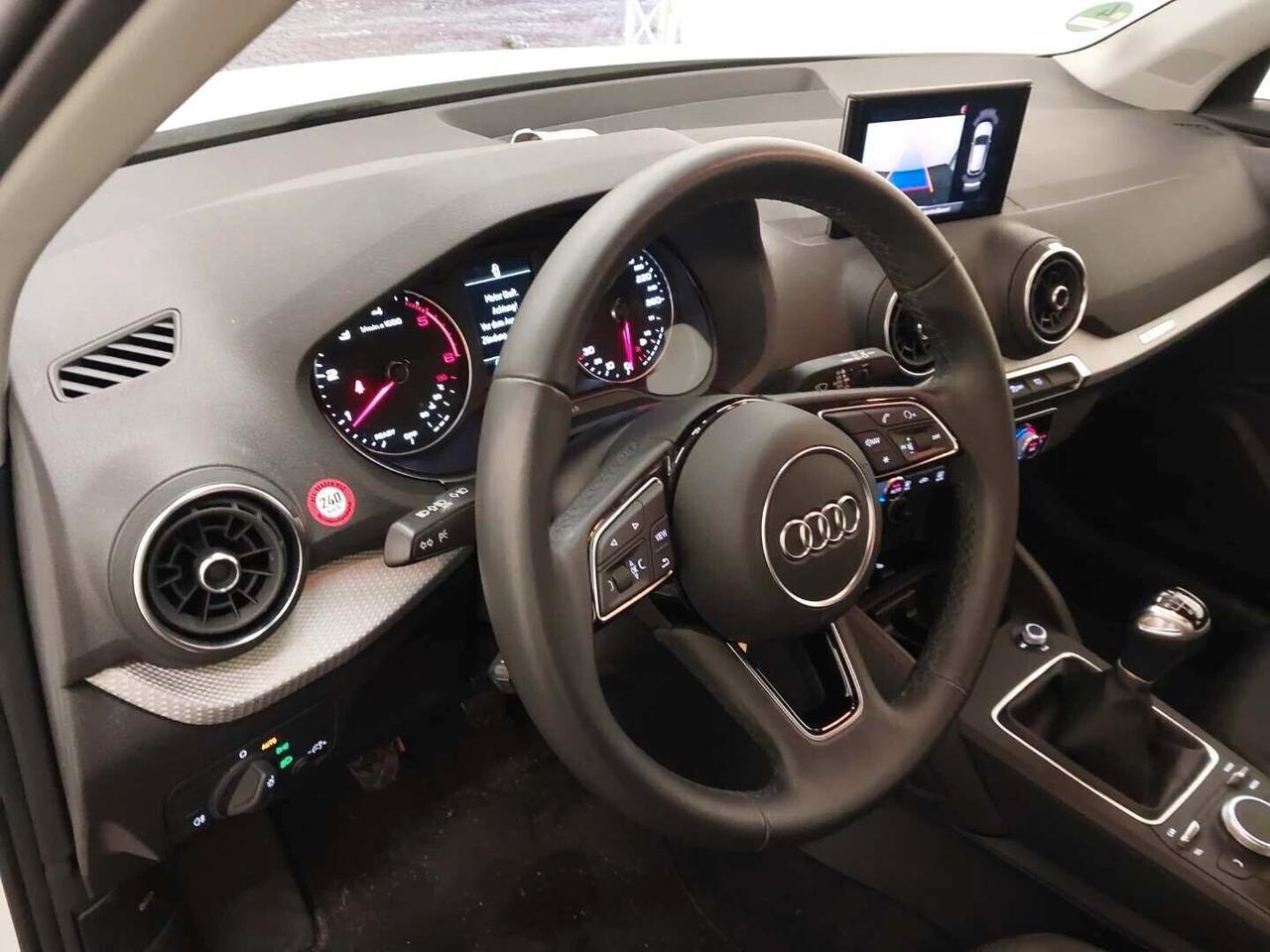 Audi Q2 30 TDI Business (in arrivo da audi center)