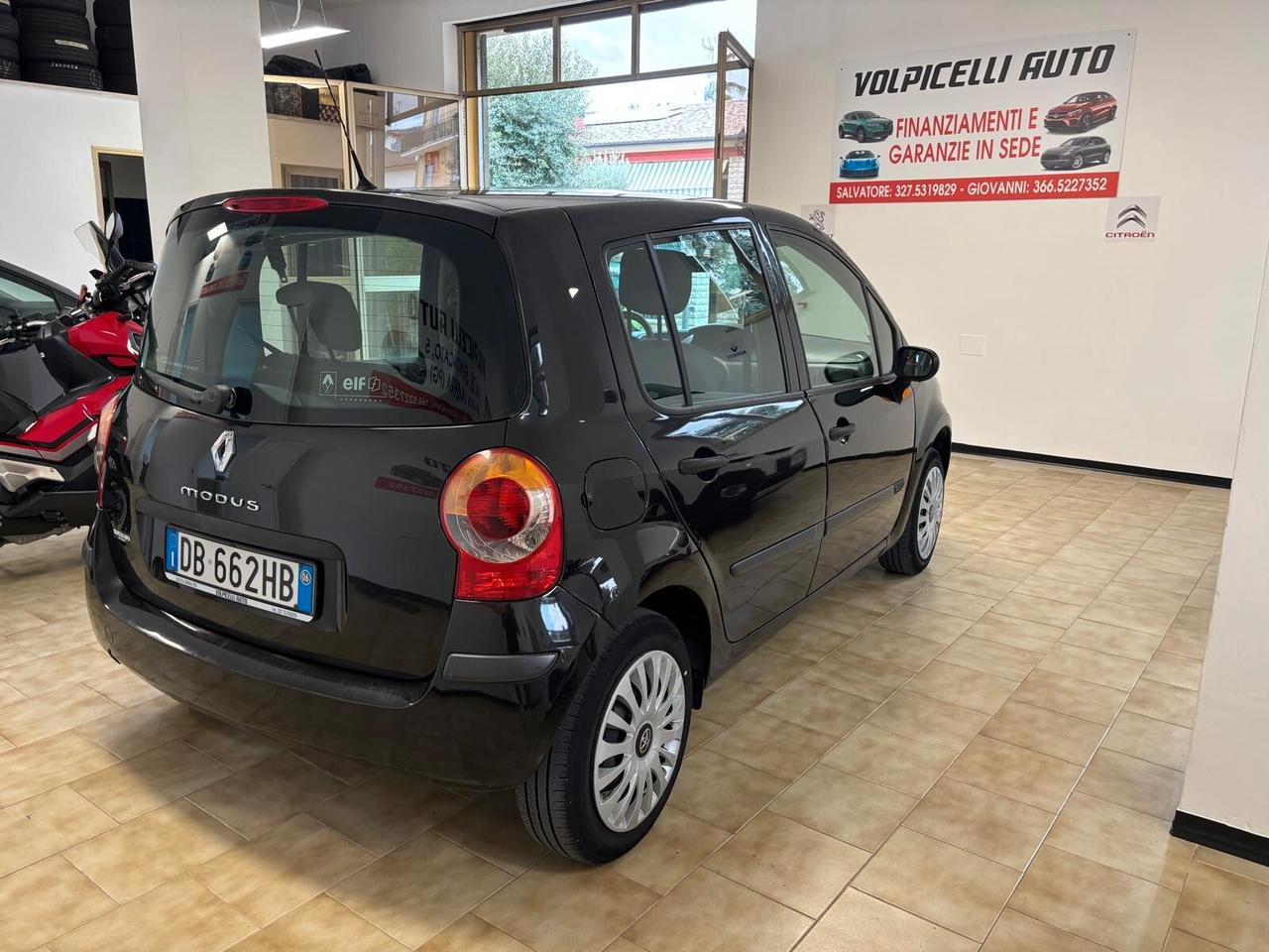 RENAULT MODUS ANNO 2006 BZ 1.2 ADATTA NEOPATENTATI KM 140 MILA