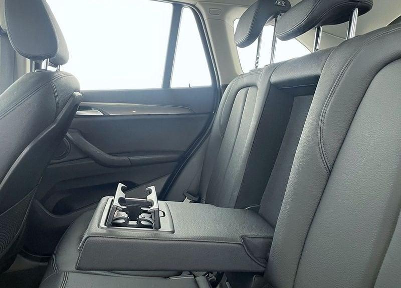 BMW X1 sDrive18d X Line