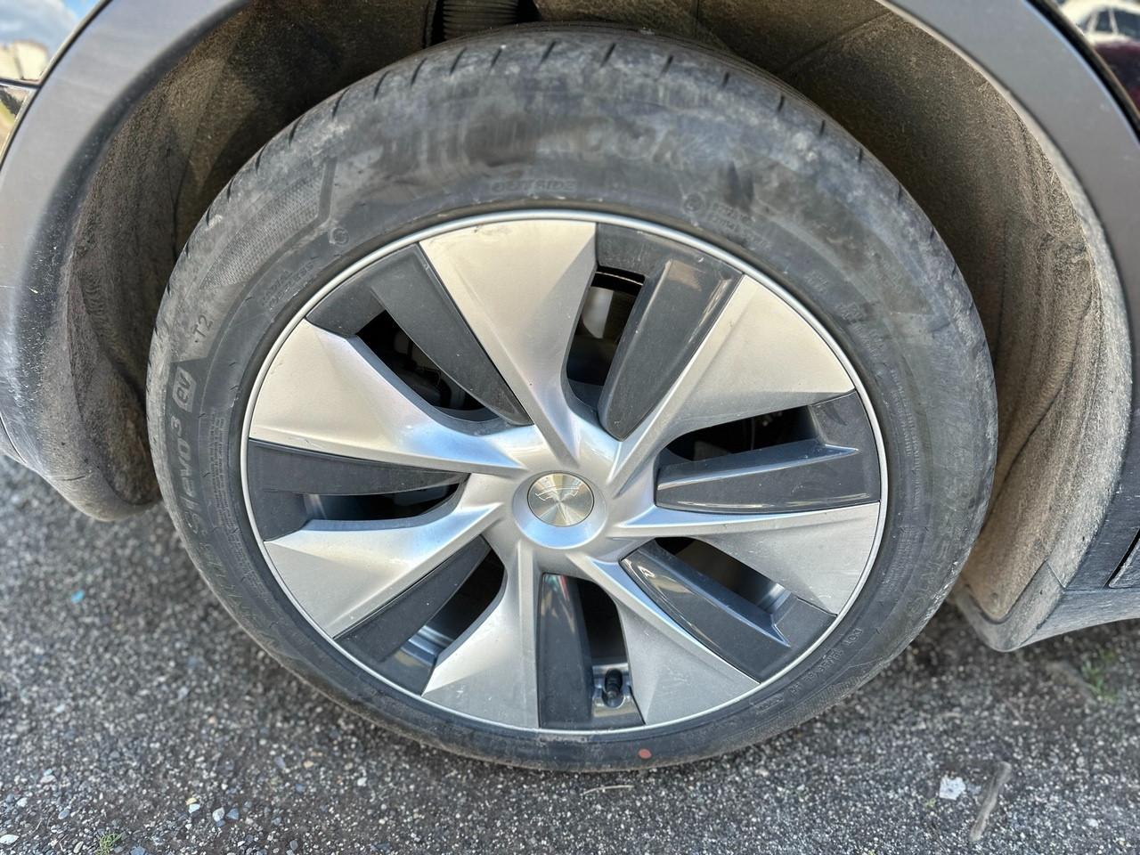 TESLA Model Y 2021 - Model Y Single Motor rwd