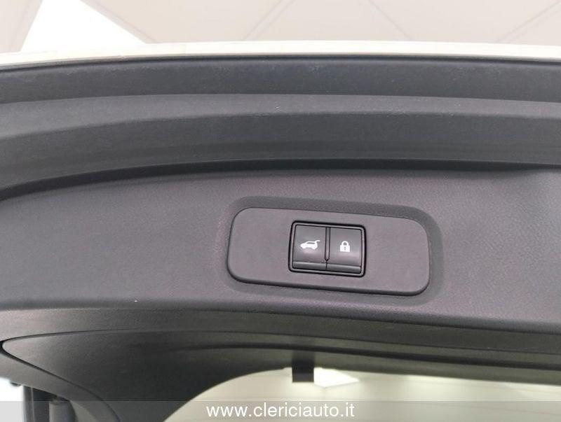 Nissan Qashqai e-Power Tekna (TETTO PAN.)