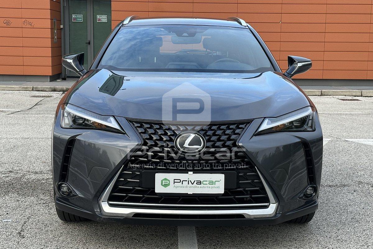 LEXUS UX Hybrid Urban