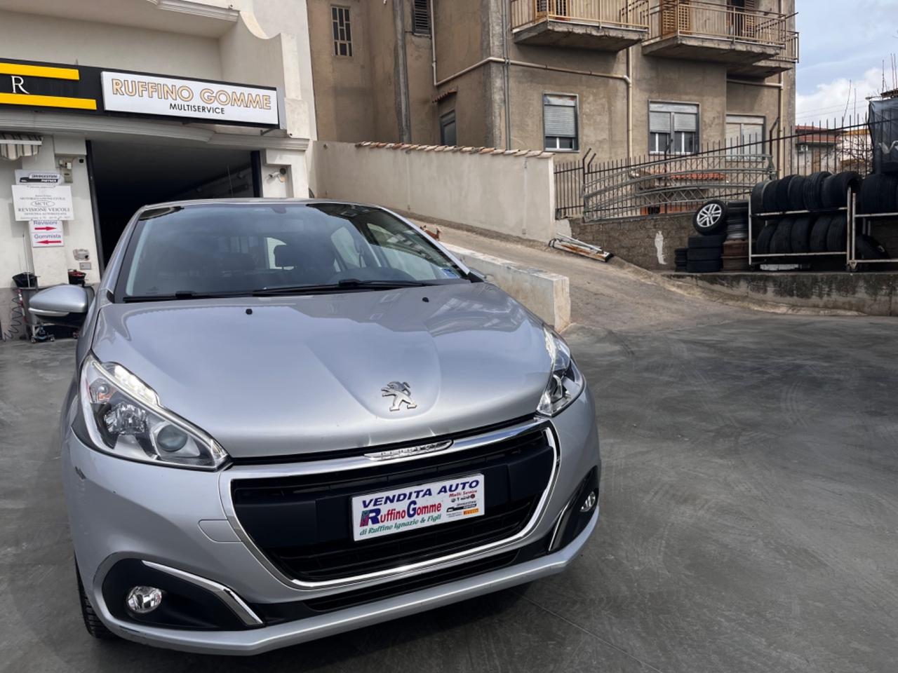 Peugeot 208 PureTech 82 Stop&Start 5 porte Allure