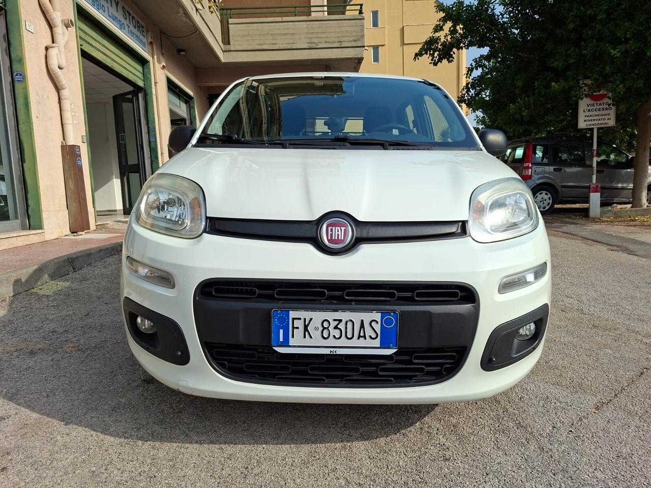 Fiat Panda 1.3 MJT 80 CV Lounge autocarro