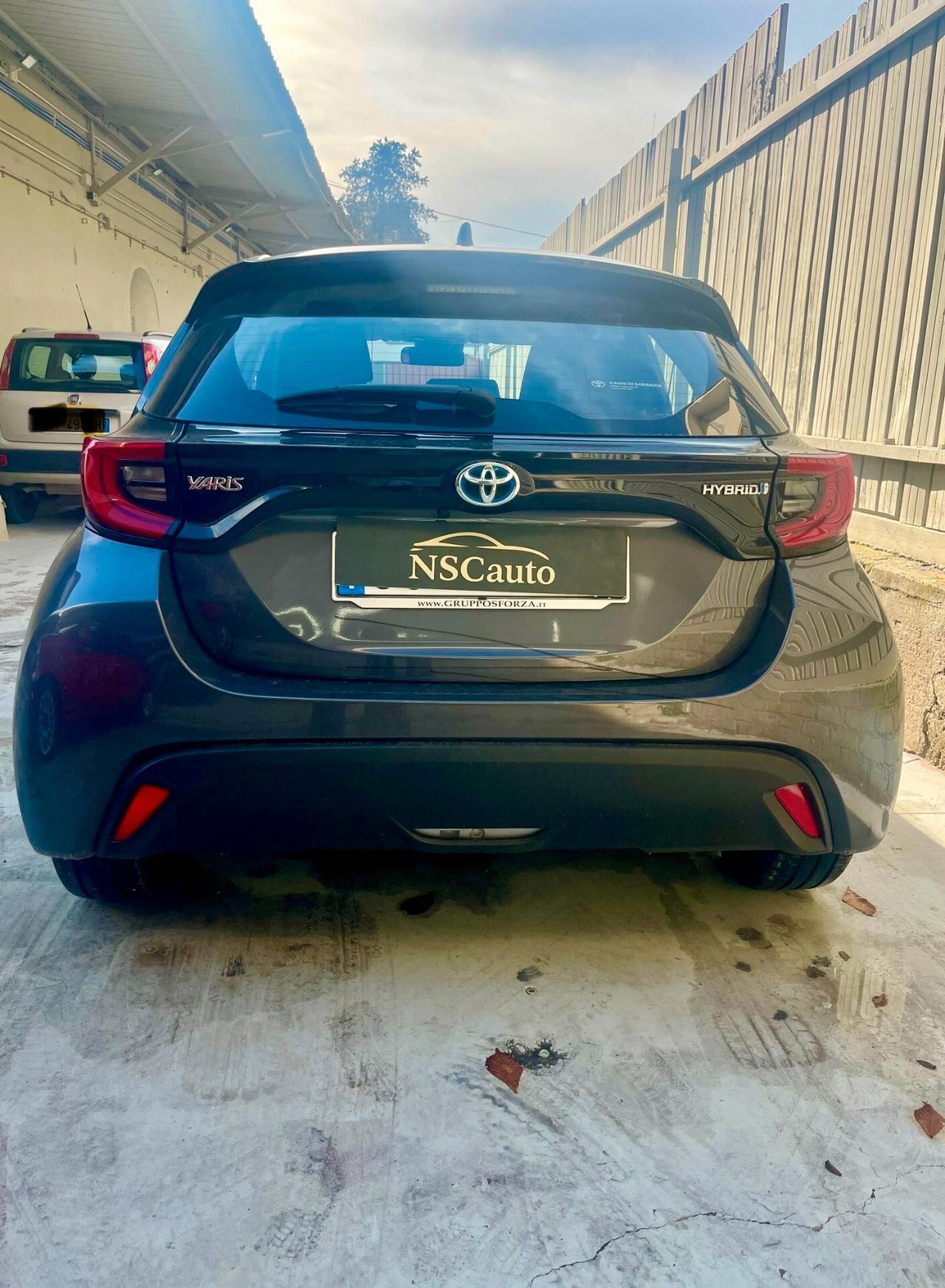 Toyota Yaris 1.5 Hybrid 5 porte Premiere