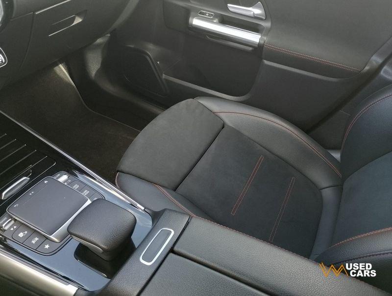 Mercedes-Benz GLA GLA 180 d Automatic Premium