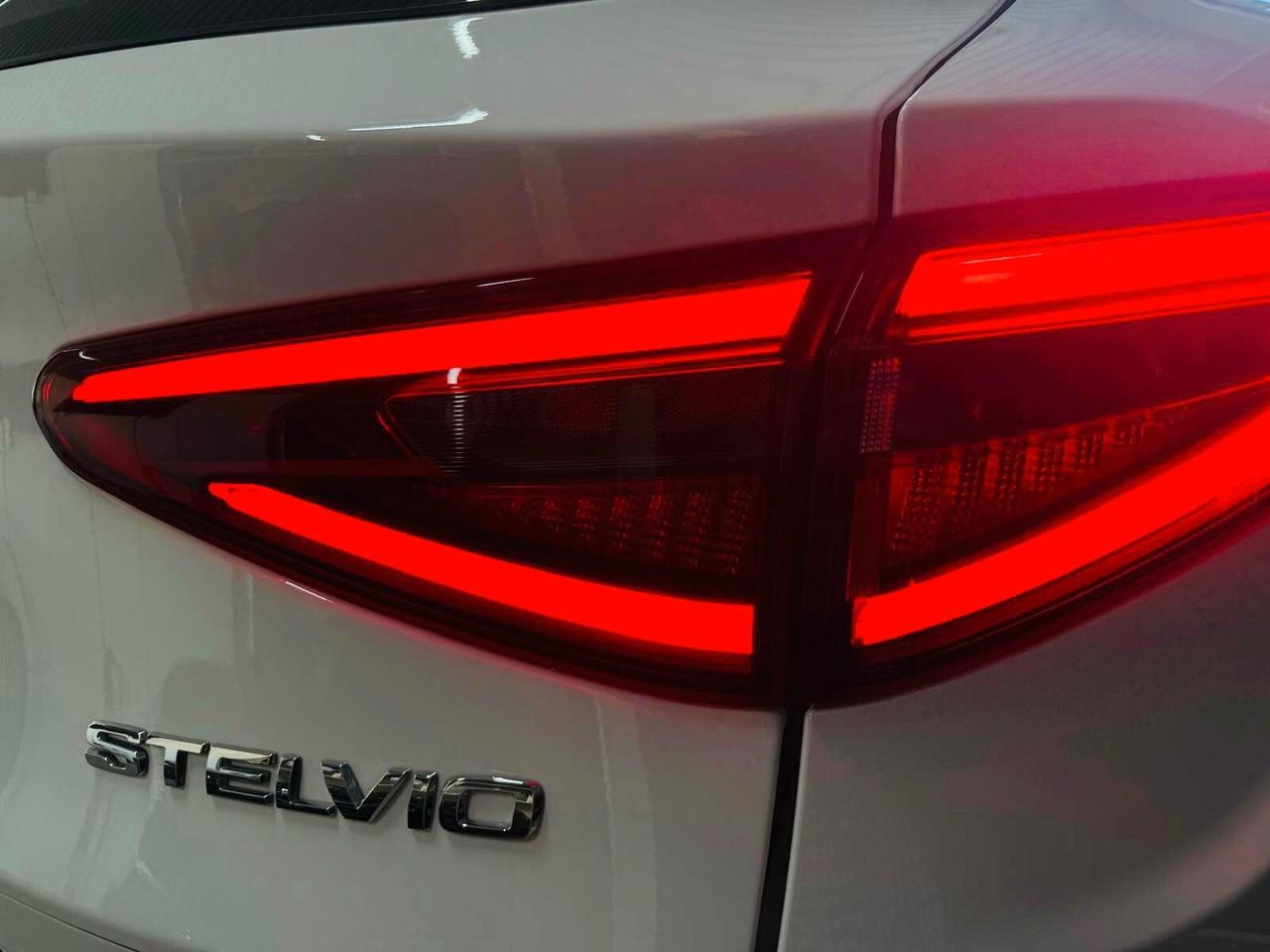 Alfa Romeo Stelvio 2.2 Turbodiesel 190 CV AT8 EXECUTIVE AZIENDALE
