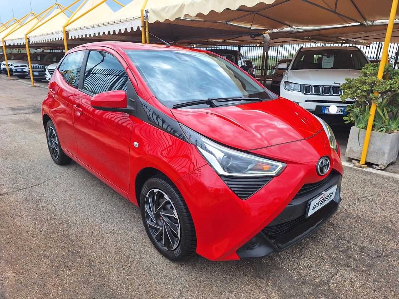 Toyota Aygo 1.0 VVT-i 5 porte x-play 2019