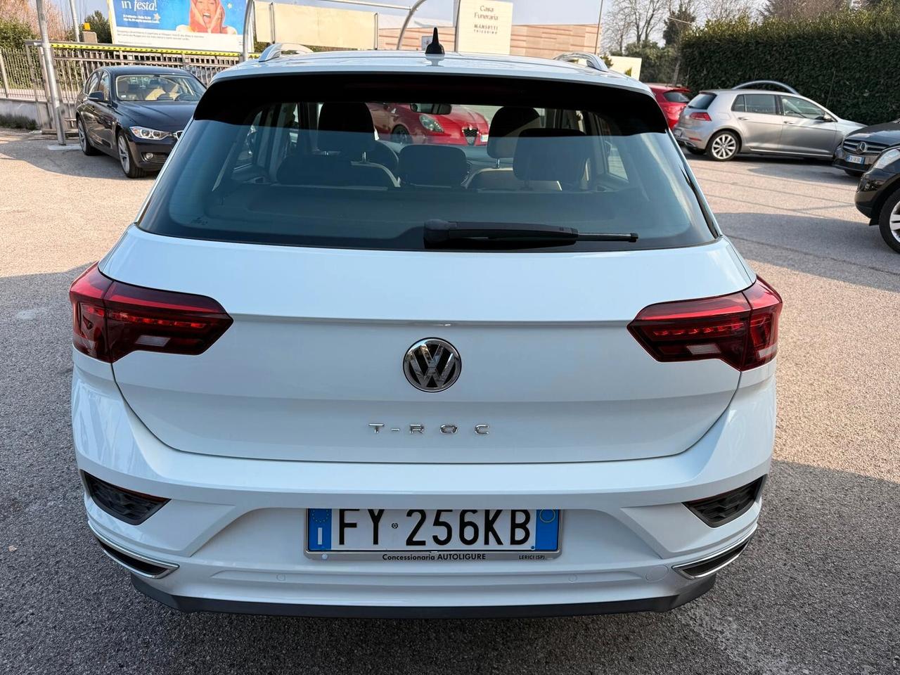 Volkswagen T-Roc 2.0 TDI SCR 150 CV DSG TETTO R LINE
