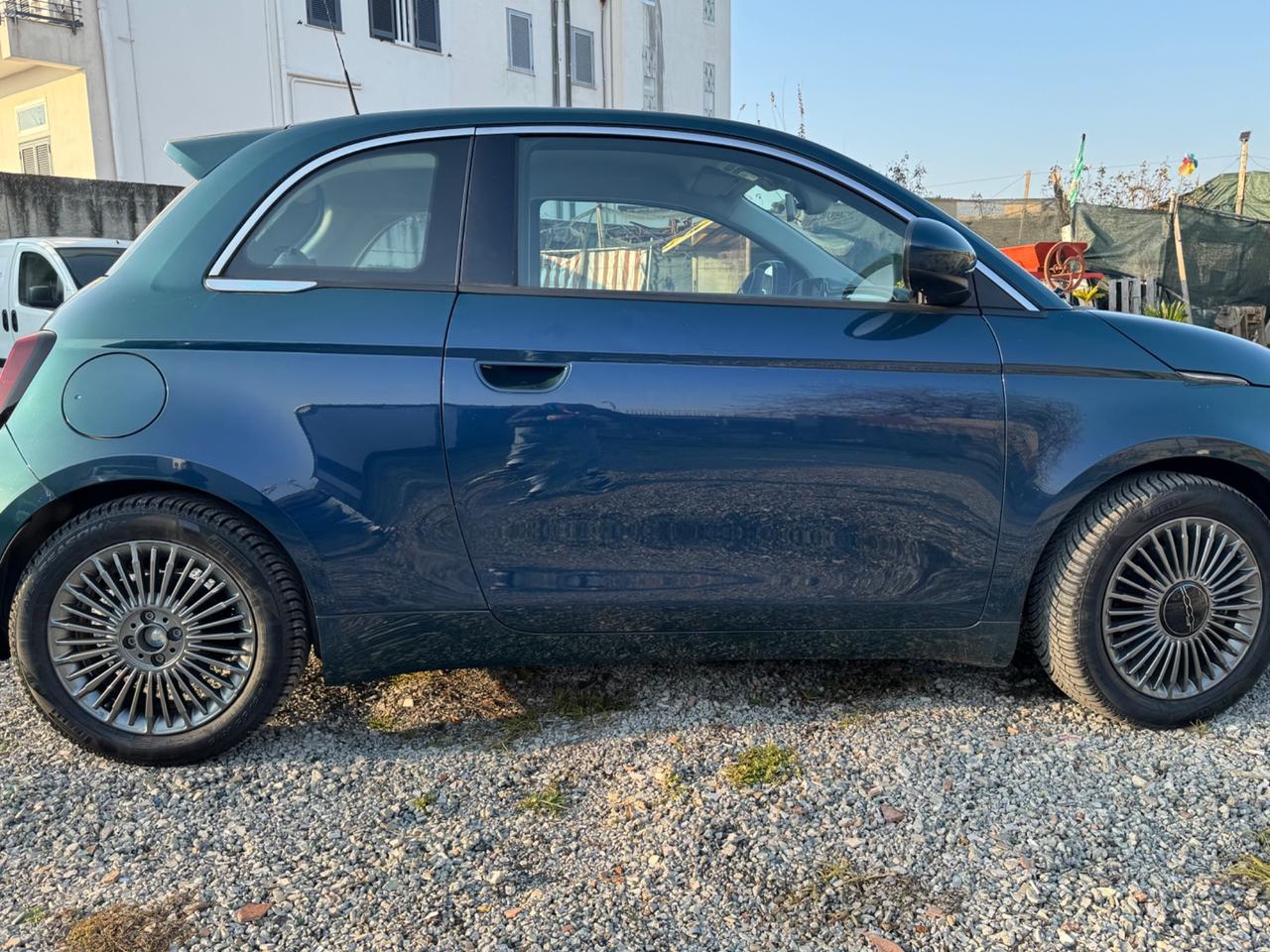 Fiat 500 500e 42 kWh